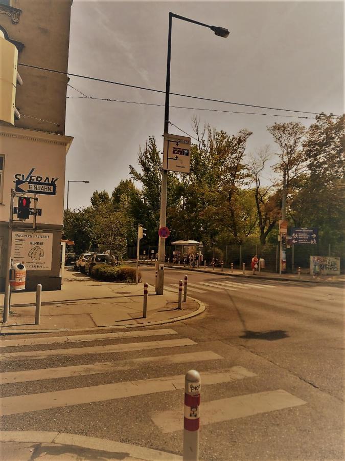 Wohnung In Der Naehe Wiener Stadthalle Und Zentrum 9 Buitenkant foto