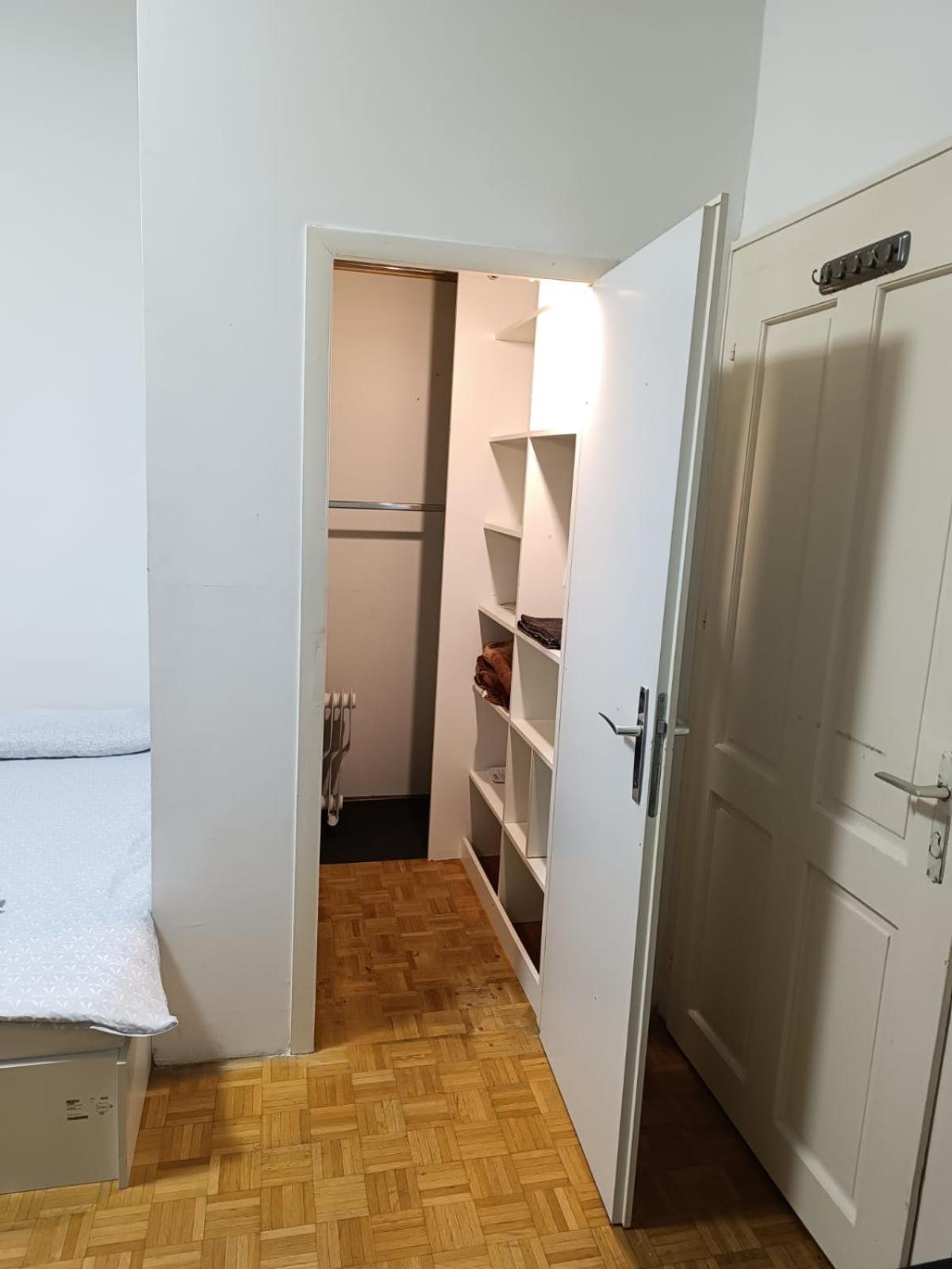Wohnung In Der Naehe Wiener Stadthalle Und Zentrum 9 Buitenkant foto