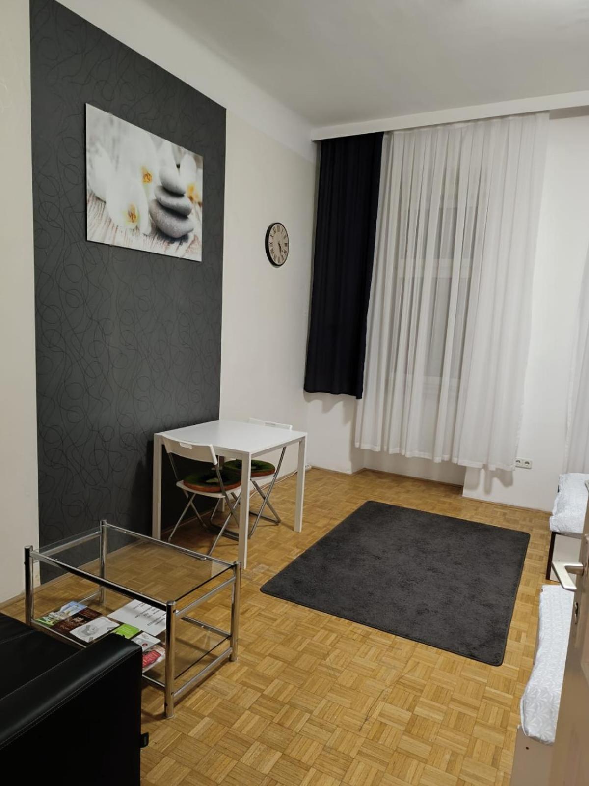 Wohnung In Der Naehe Wiener Stadthalle Und Zentrum 9 Buitenkant foto